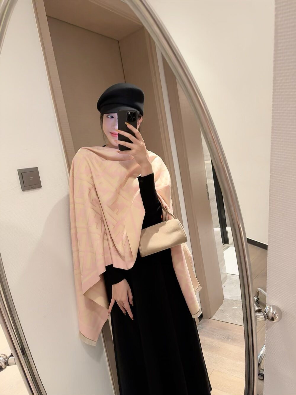 FENDI Black & Beige Monogram Scarf — model