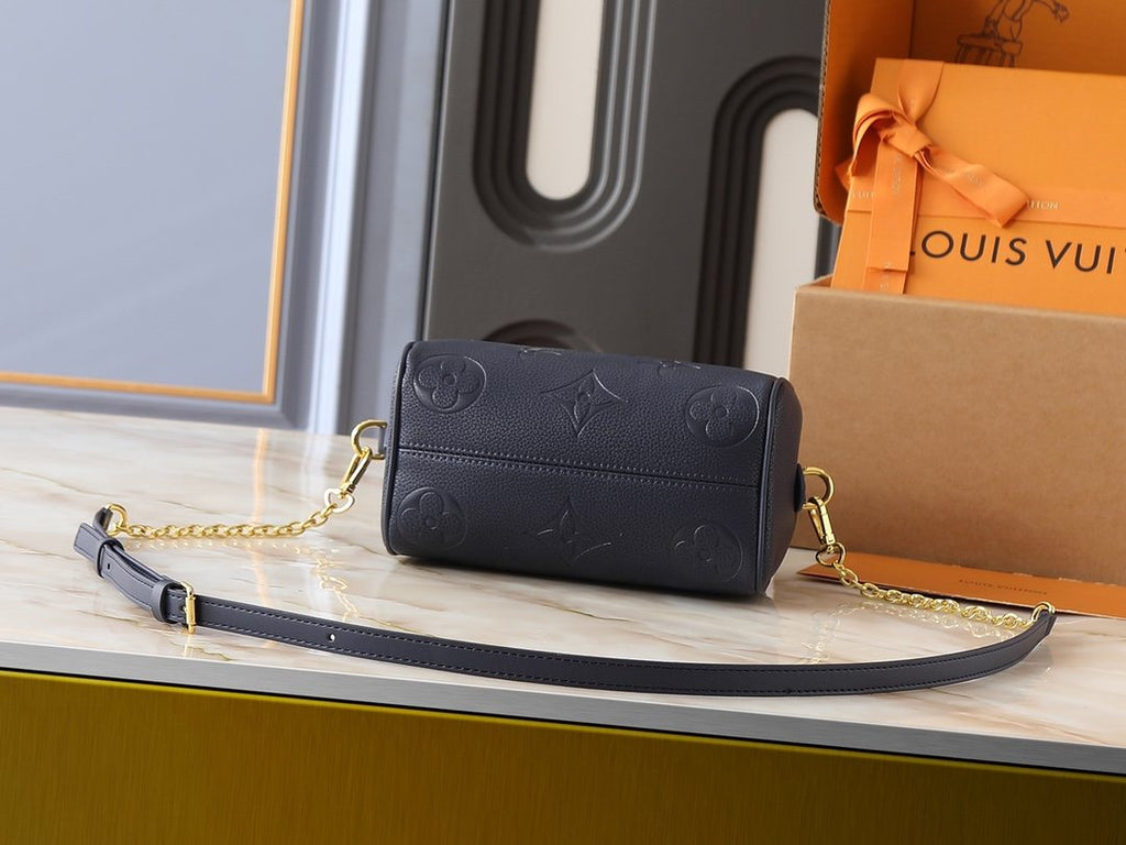 Louis Vuitton Speedy Bandoulière 20 Handbag — back